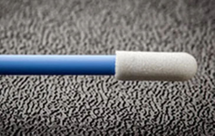 Petits écouvillons bleus à embout en mousse